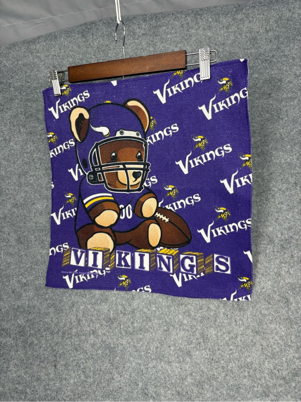 Vintage Minnesota Vikings Teddy Bear Football Towel Wall Hanging NFL